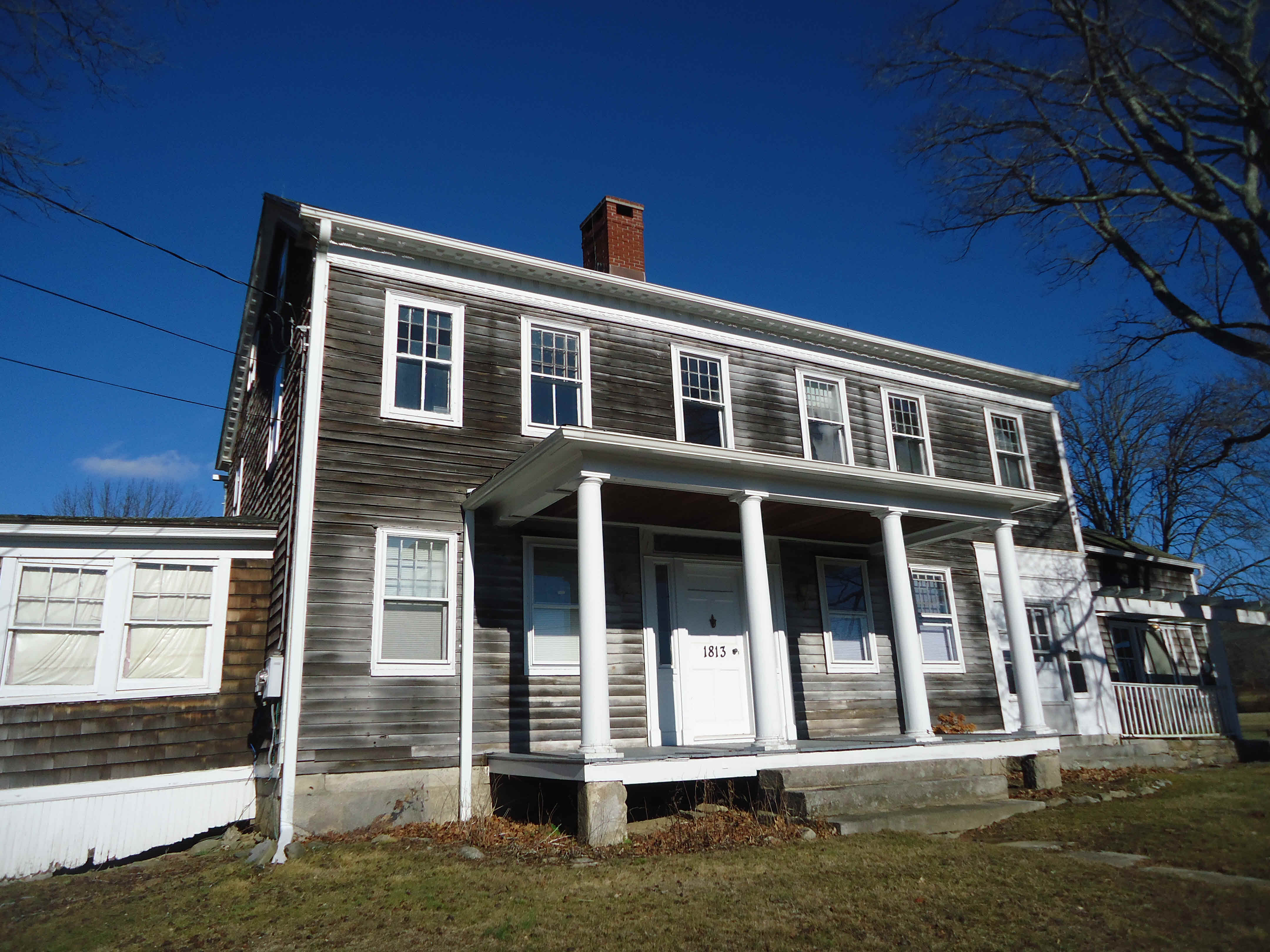 Building photograph for 50 STUART RD EAST